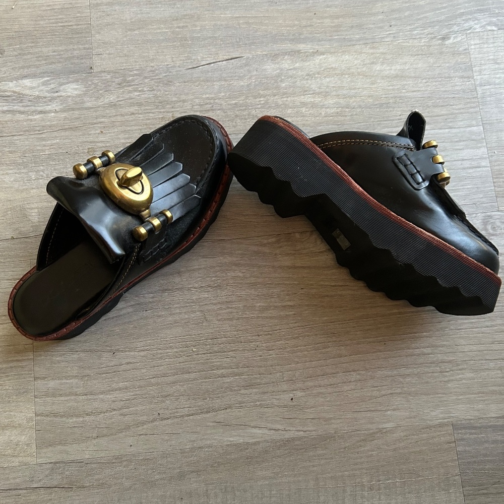 Coach Collection Shoes - Picture 2 of 2